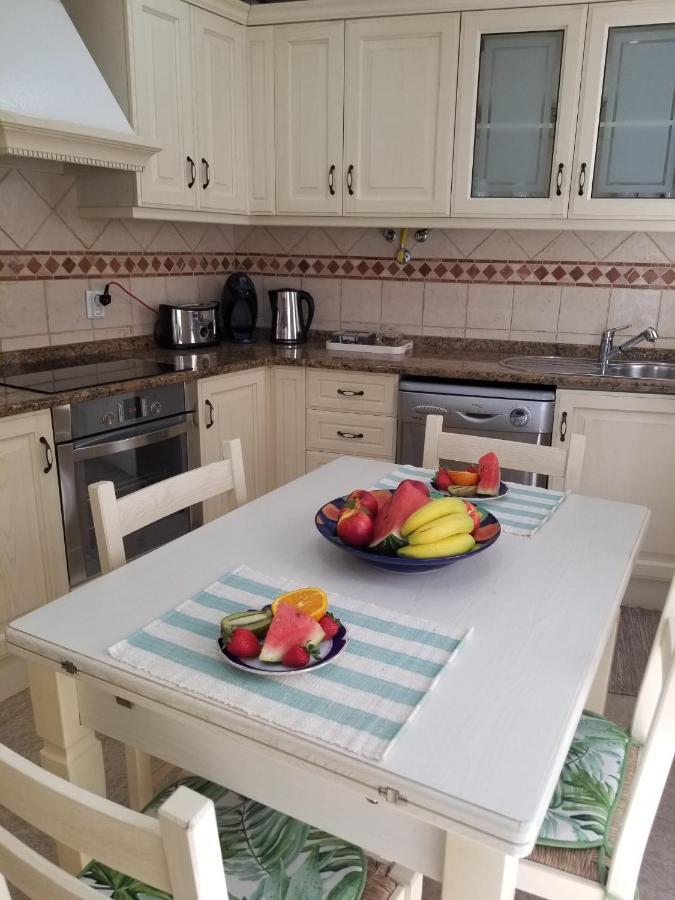 Villa Casa Bonequinha à Nazaré Extérieur photo